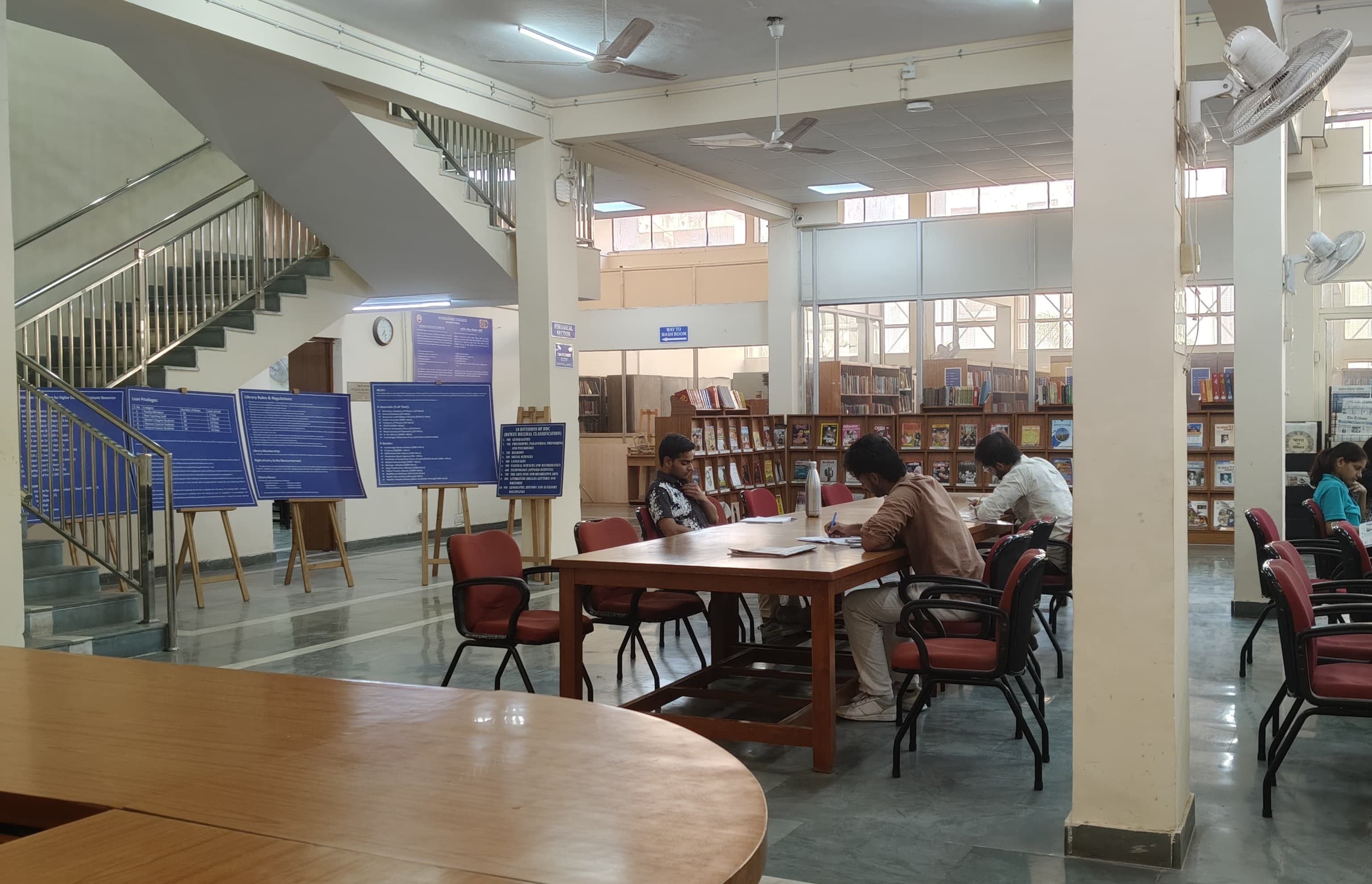 Deshbandhu College Academic photo 18